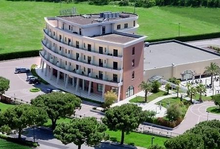 Gabri Park Hotel San Salvo Exterior photo